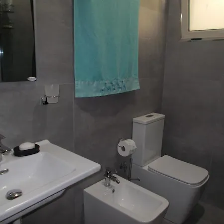 Apartman Near Sea *