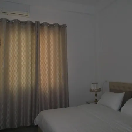 Apartment Near Sea *